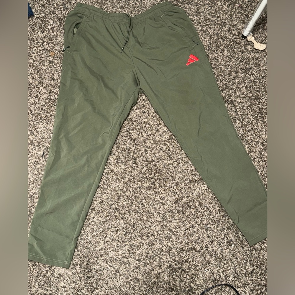 Adidas sweats c